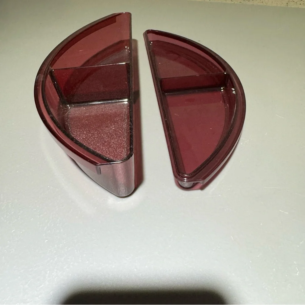 Tupperware VTG Preludio Cranberry Red Multi-Compartment Serving Tray with‎ Lid